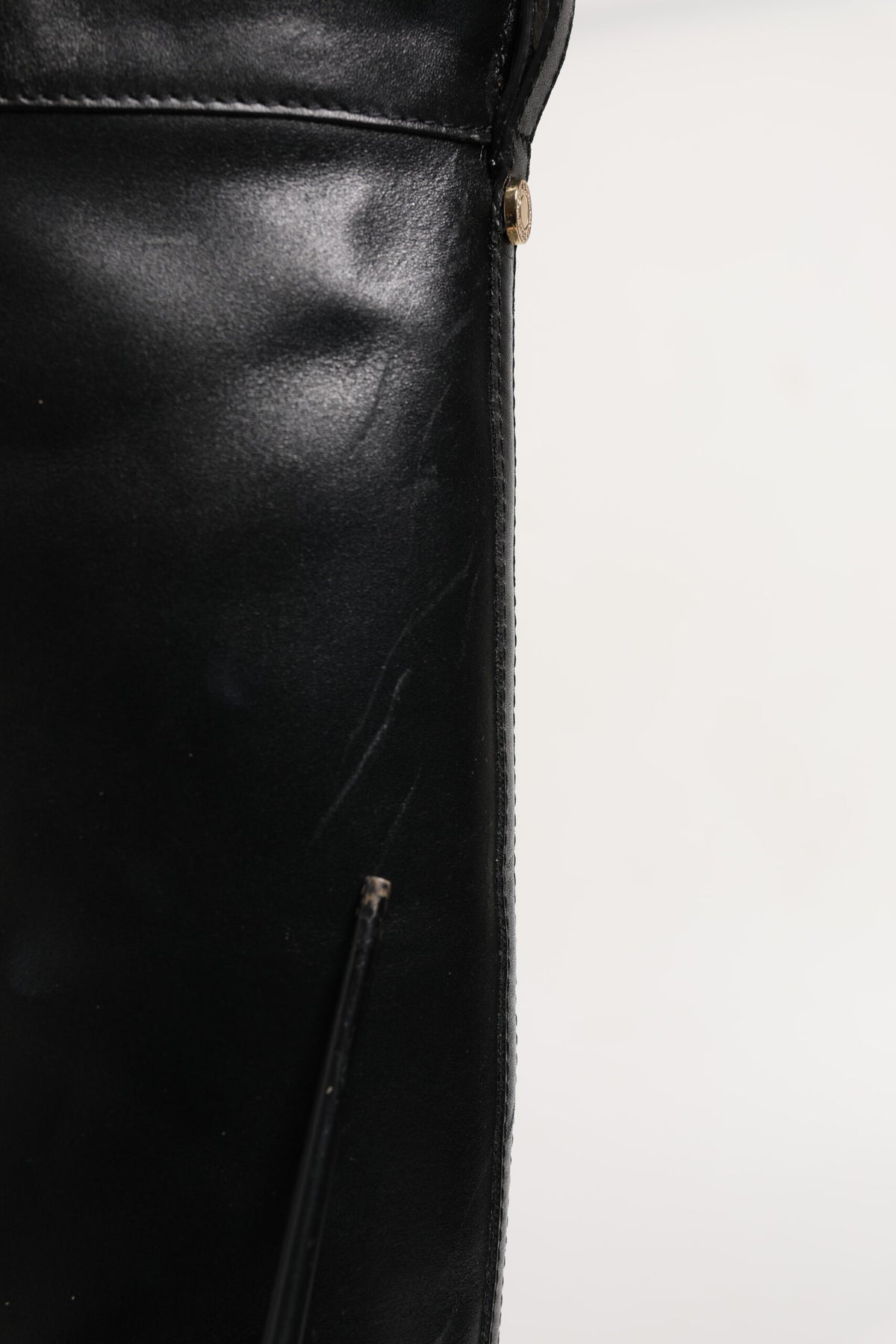 Step into sophistication with Elisabetta Franchi's Black Leather Buckled High Boots, where Italian craftsmanship meets timeless elegance for the discerning fashion connoisseur.