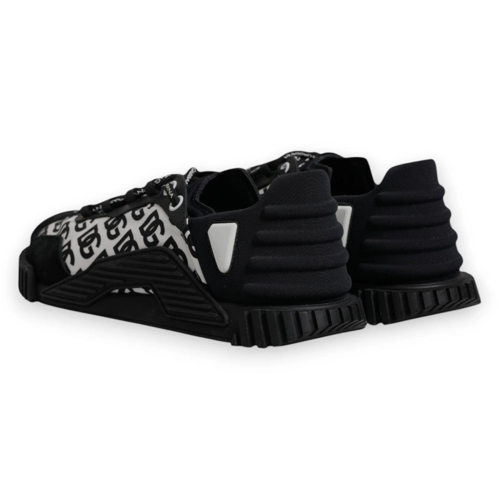 Dolce & Gabbana Black Logo Lace Up Low Top NS1 Sneakers