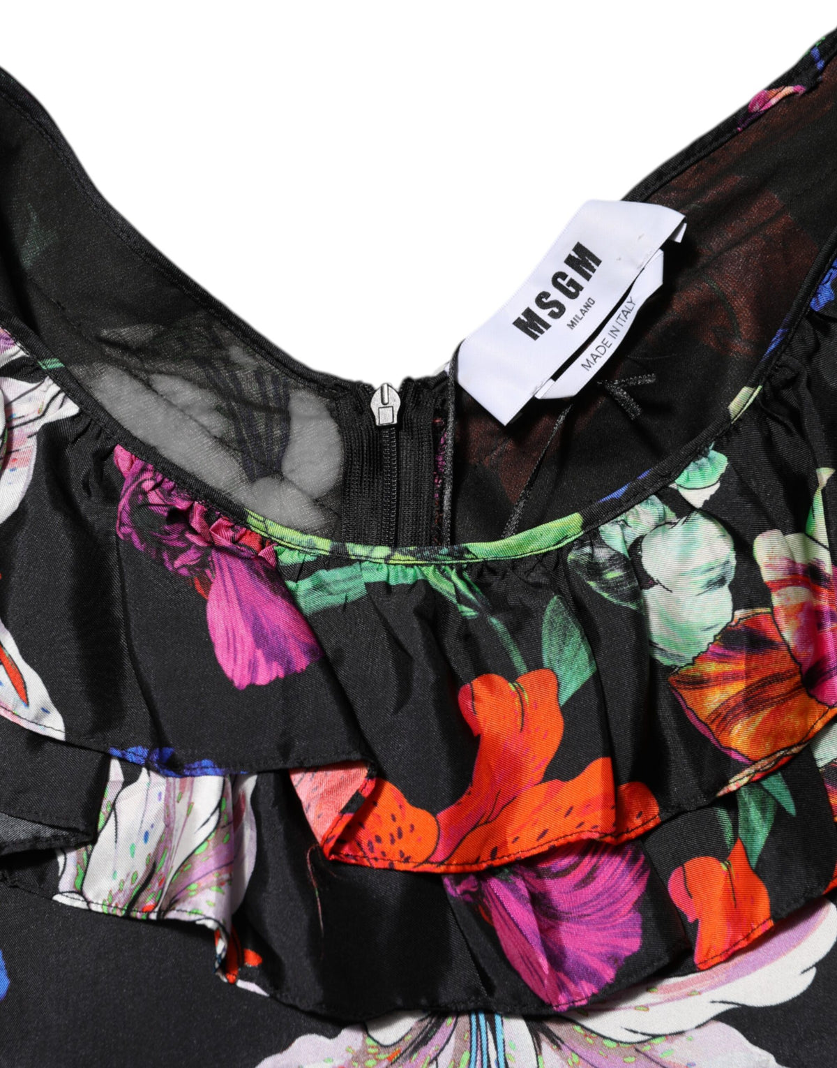 Indulge in the exquisite MSGM Dress, a luxurious blend of floral artistry and Italian craftsmanship, perfect for those who embody elegance and sophistication.