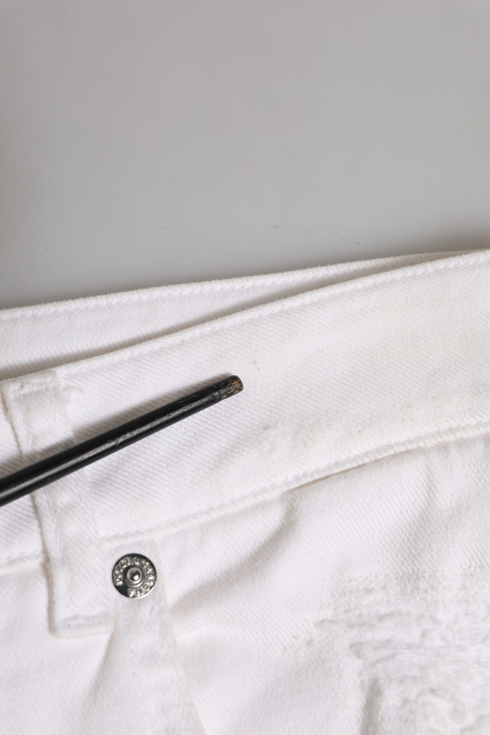 Dolce & Gabbana White Cotton Tattered BOYFRIEND Denim Jeans