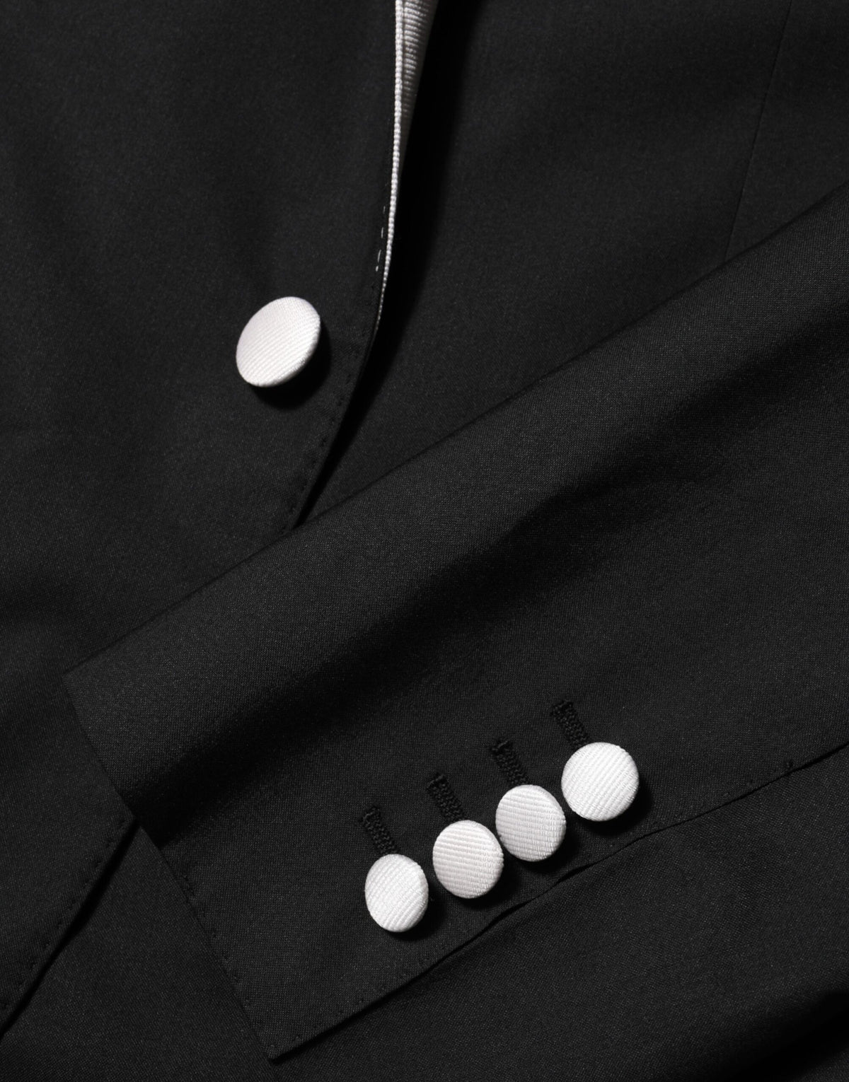 Indulge in the exquisite Dolce & Gabbana Black White MARTINI 1 Button Men Suit Blazer, a testament to Italian craftsmanship and timeless elegance, perfect for the discerning connoisseur.